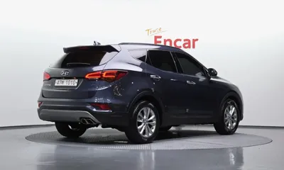 Hyundai Santafe 2018, 73372 км, за 10076.05 USD