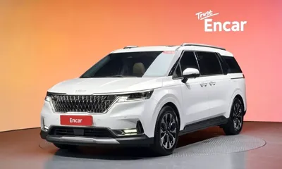 Kia Canival · 2023 год