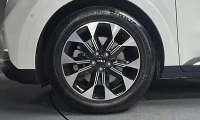 Kia Canival 2023, 57224 км, за 17781.61 USD