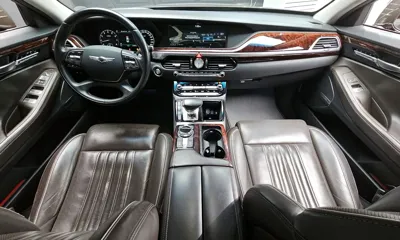 Genesis EQ900