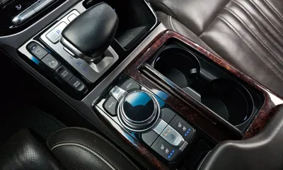 Genesis EQ900
