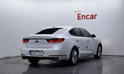 Kia K7 2018, 69915 км, за 9055.38 USD