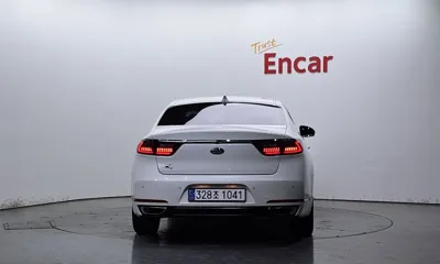 Kia K7 2018, 69915 км, за 9055.38 USD