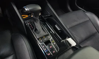 Kia K7 2018, 69915 км, за 9055.38 USD - фото 9
