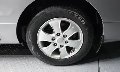 Hyundai Starex 2019, 129765 км, за 8008.4 USD