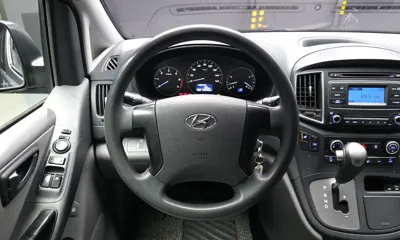 Hyundai Starex 2019, 129765 км, за 8008.4 USD - фото 14