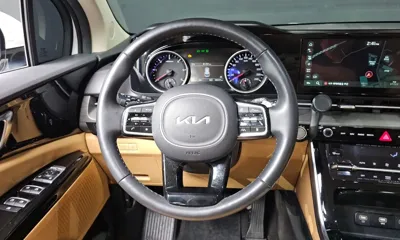 Kia Canival 2023, 48227 км, за 18234.54 USD - фото 11
