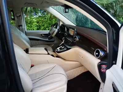 Mercedes-Benz V-Class 2016, 118000 км, за 18690.26 USD - фото 7