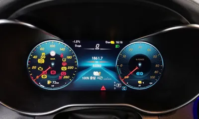 Mercedes-Benz GLC-Class 2021, 52282 км, за 22847.66 USD - фото 8