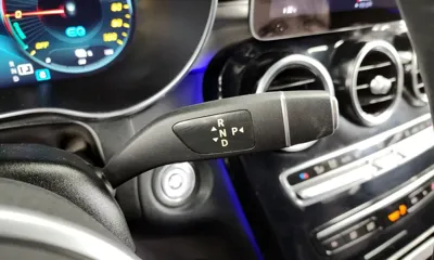 Mercedes-Benz GLC-Class 2021, 52282 км, за 22847.66 USD - фото 9