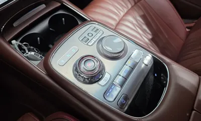 Genesis G90 2022, 98033 км, за 41498.39 USD - фото 9