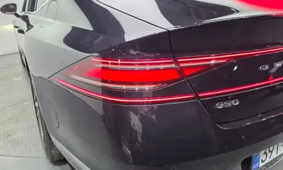 Genesis G90 2022, 98033 км, за 41498.39 USD - фото 23