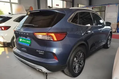 Ford Escape 2020, 61600 км, за 13044 USD - фото 6