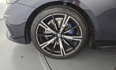 BMW 5-Series 2024, 24484 км, за 49888.41 USD