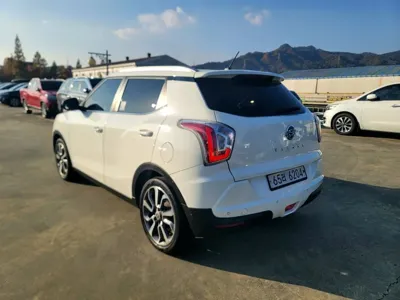 KG_Mobility_Ssangyong TIBOLI 2016, 64796 км, за 4853.43 USD