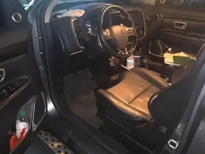 Mitsubishi Outlander 2018, 114300 км, за 7661.81 USD - фото 9