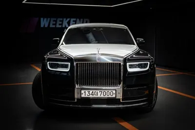 Rolls-Royce Phantom 2018, 16000 км, за 312703.75 USD