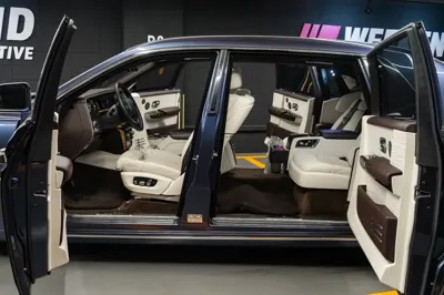 Rolls-Royce Phantom 2018, 16000 км, за 312703.75 USD - фото 10