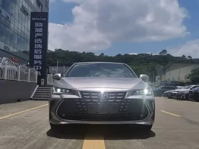 Toyota Avalon 2023, 54000 км, за 15623.89 USD
