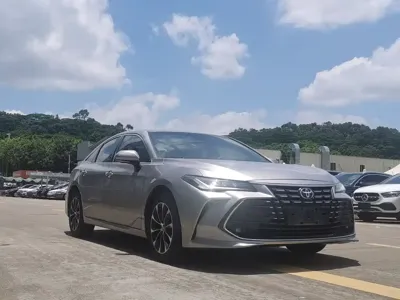 Toyota Avalon 2023, 54000 км, за 15623.89 USD