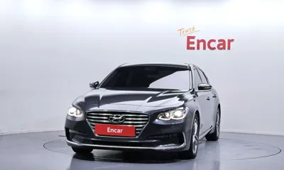 Hyundai Grandeur 2018, 183153 км, за 5528.42 USD