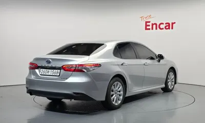 Toyota Camry 2021, 51658 км, за 16280.14 USD