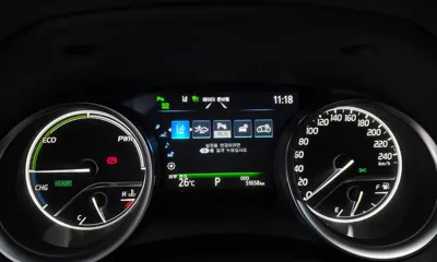 Toyota Camry 2021, 51658 км, за 16280.14 USD - фото 8