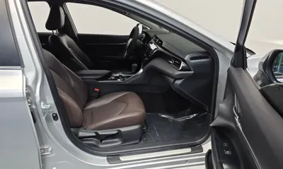 Toyota Camry 2021, 51658 км, за 16280.14 USD - фото 11