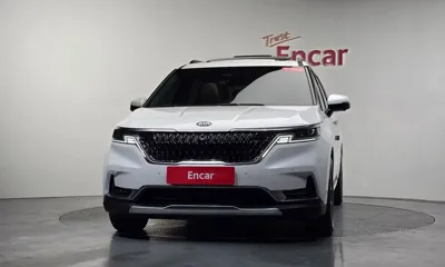 Kia Canival 2021, 47331 км, за 20284.11 USD