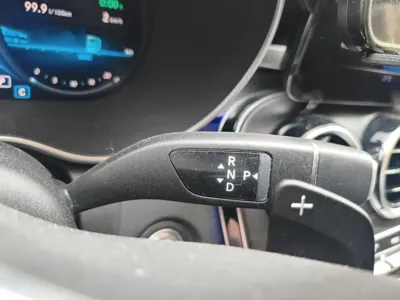 Mercedes-Benz C-Class 2019, 94300 км, за 16590.77 USD - фото 7