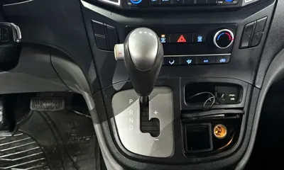 Hyundai Starex 2016, 161440 км, за 5682.19 USD - фото 9