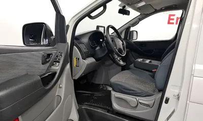 Hyundai Starex 2016, 161440 км, за 5682.19 USD - фото 11