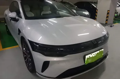 Zeekr 007GT 2025, 11900 км, за 26727 USD