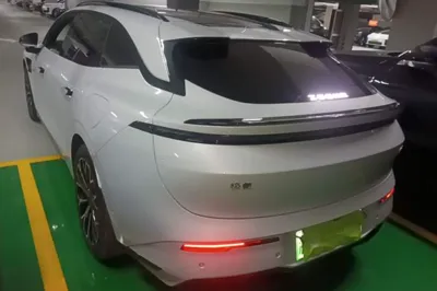 Zeekr 007GT 2025, 11900 км, за 26727 USD