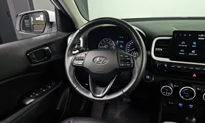 Hyundai Venue 2021, 49069 км, за 10483.41 USD - фото 14