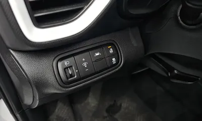 Hyundai Venue 2021, 49069 км, за 10483.41 USD - фото 20