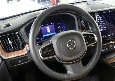 Volvo XC60 2024, 25800 км, за 31508.47 USD - фото 12