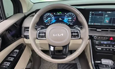 Kia Canival 2023, 47403 км, за 21681.67 USD - фото 13