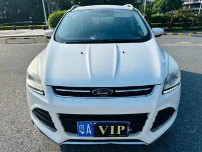 Ford Kuga 2016, 201500 км, за 2890.51 USD