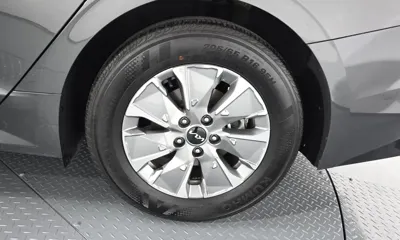 Kia K5 2024, 30820 км, за 16186.69 USD - фото 21