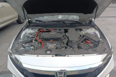 Honda Accord 2018, 51800 км, за 16138 USD - фото 23