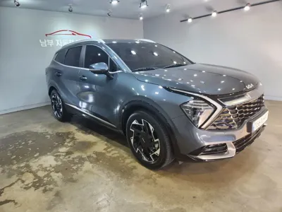 Kia Sportage 2022, 47129 км, за 16588.62 USD