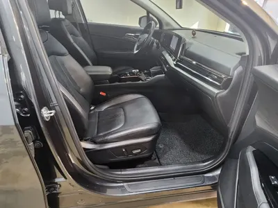 Kia Sportage 2022, 47129 км, за 16588.62 USD - фото 16