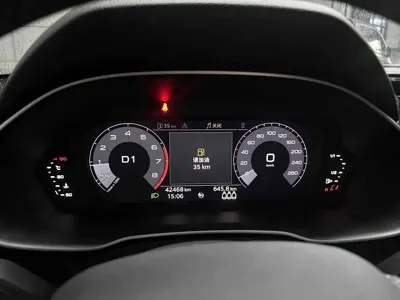Audi Q3 Sportback 2021, 42000 км, за 16178.75 USD - фото 11