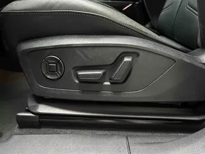 Audi Q3 Sportback 2021, 42000 км, за 16178.75 USD - фото 12
