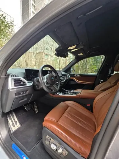 BMW X7 2024, 64000 км, за 69358.02 USD - фото 8