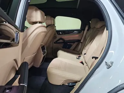 Porsche Cayenne 2022, 43500 км, за 64402.87 USD - фото 7