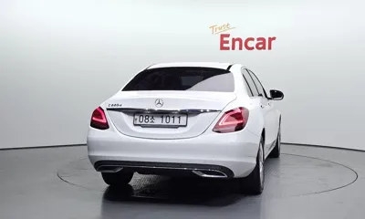 Mercedes-Benz C-Class 2019, 167222 км, за 12465.54 USD