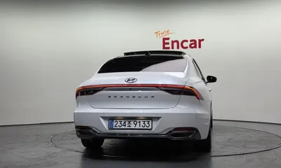 Hyundai Grandeur 2022, 56208 км, за 10505.45 USD