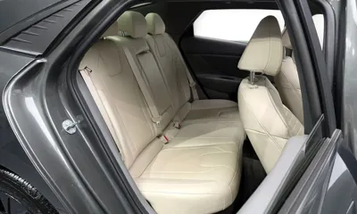 Hyundai Avante 2023, 87875 км, за 12931.6 USD - фото 11